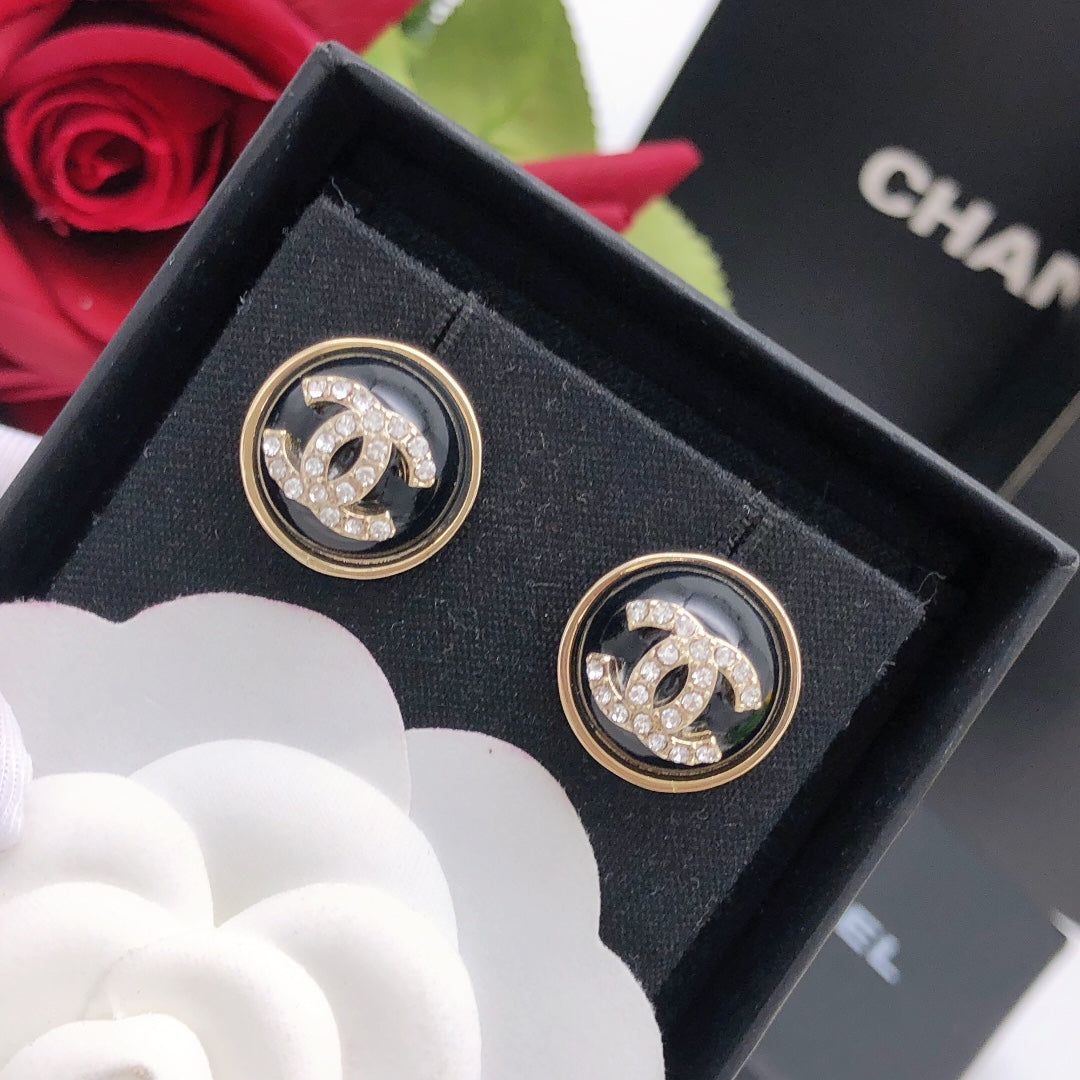 Round Crystal-Accent Stud Earrings – Black Detail front product view