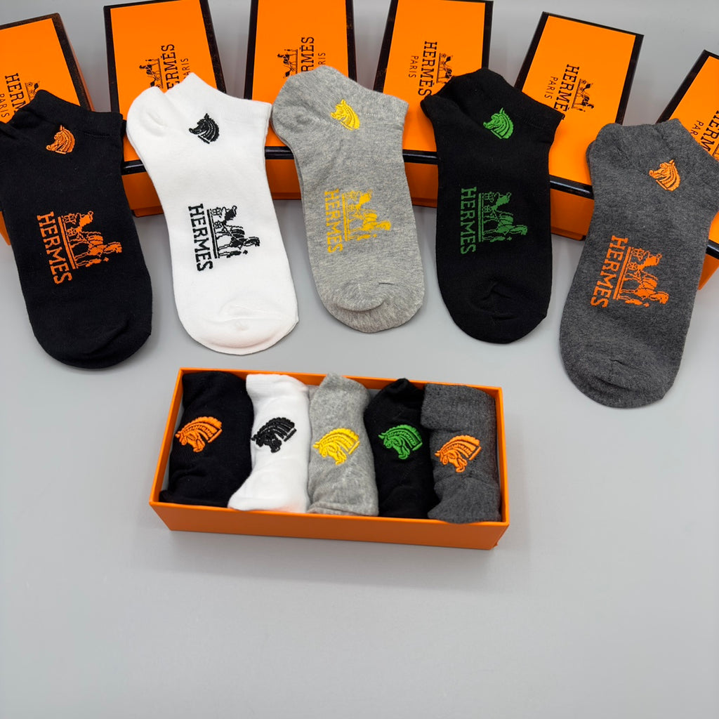 Hermes Equestrian-Inspired Graphics No-Show Socks - 5-Pair Set