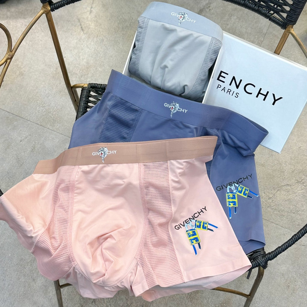 Givenchy Visible Colour, Waistband And Emblem Details Men's Boxer Briefs - 3-Piece Box