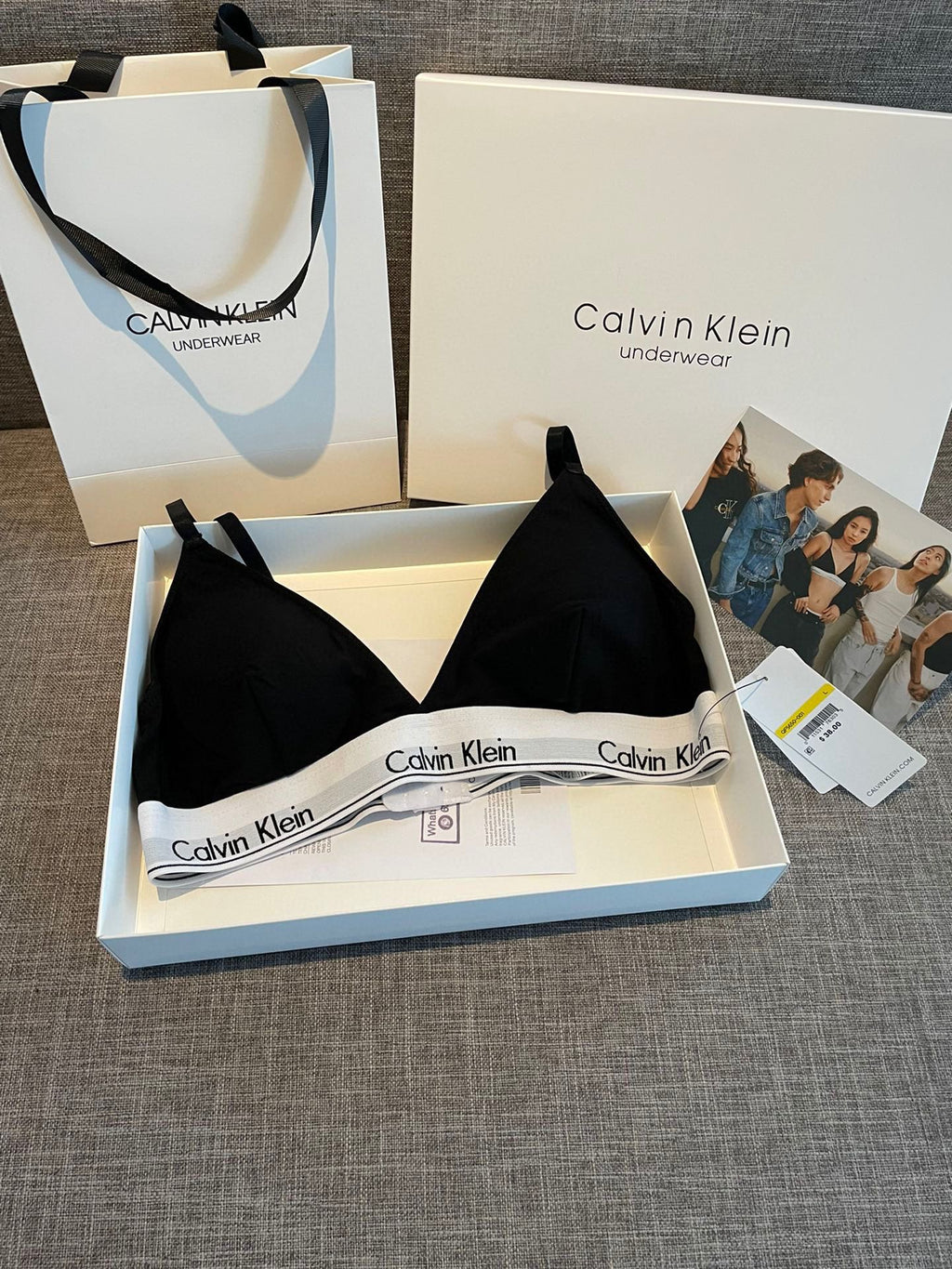 Calvin Klein Cotton Visible Colour And Waistband Details Women's Bra & Brief Set