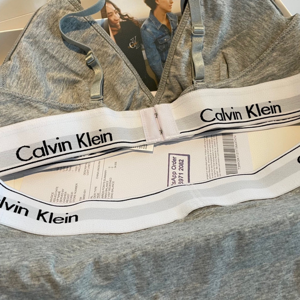 Calvin Klein Cotton Visible Colour And Waistband Details Women's Bra & Brief Set