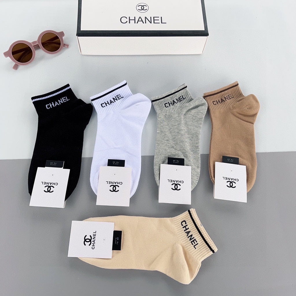 Chanel Clean Logo Details Ankle Socks - 5-Pair Set