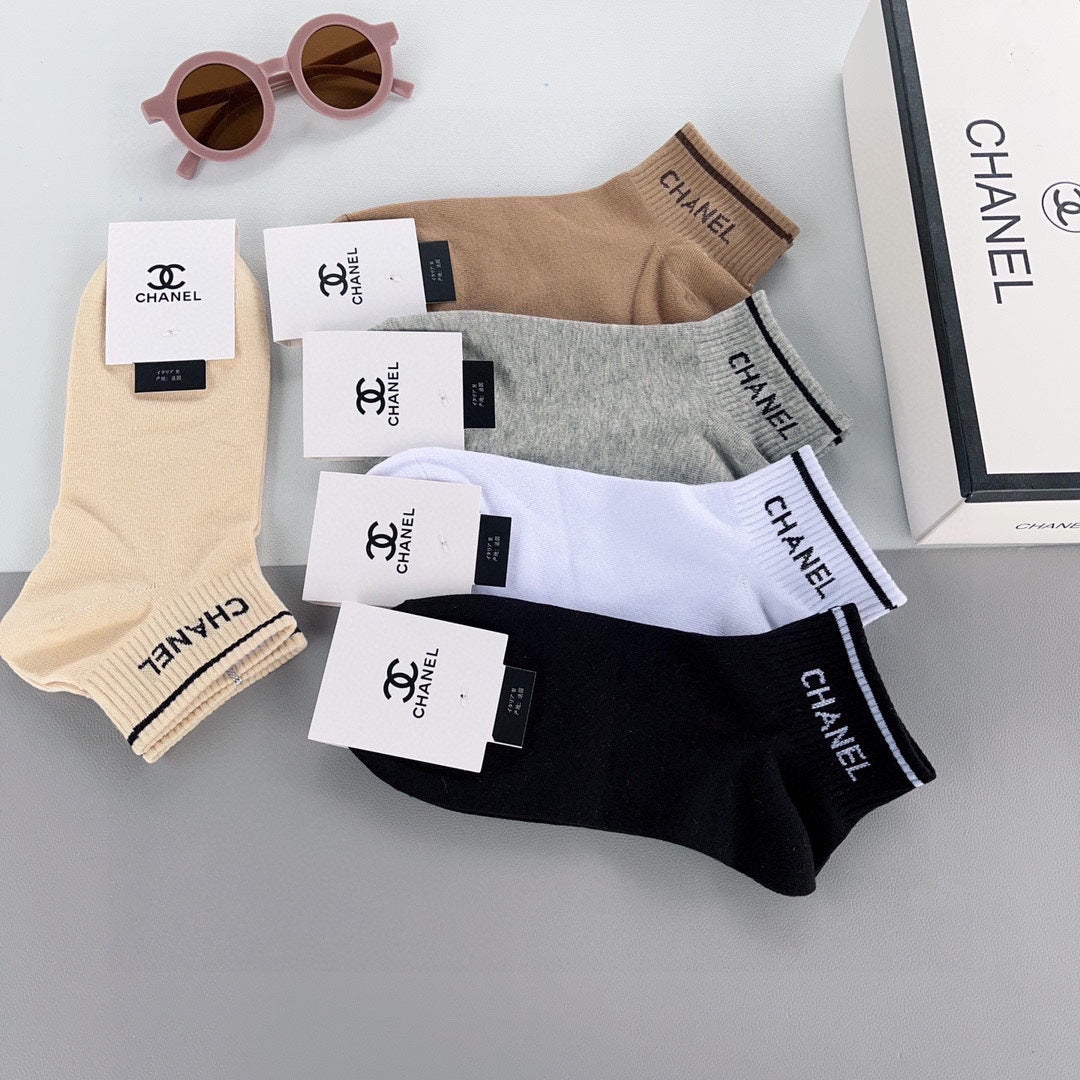 Chanel Clean Logo Details Ankle Socks - 5-Pair Set