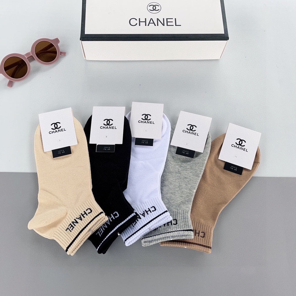 Chanel Clean Logo Details Ankle Socks - 5-Pair Set
