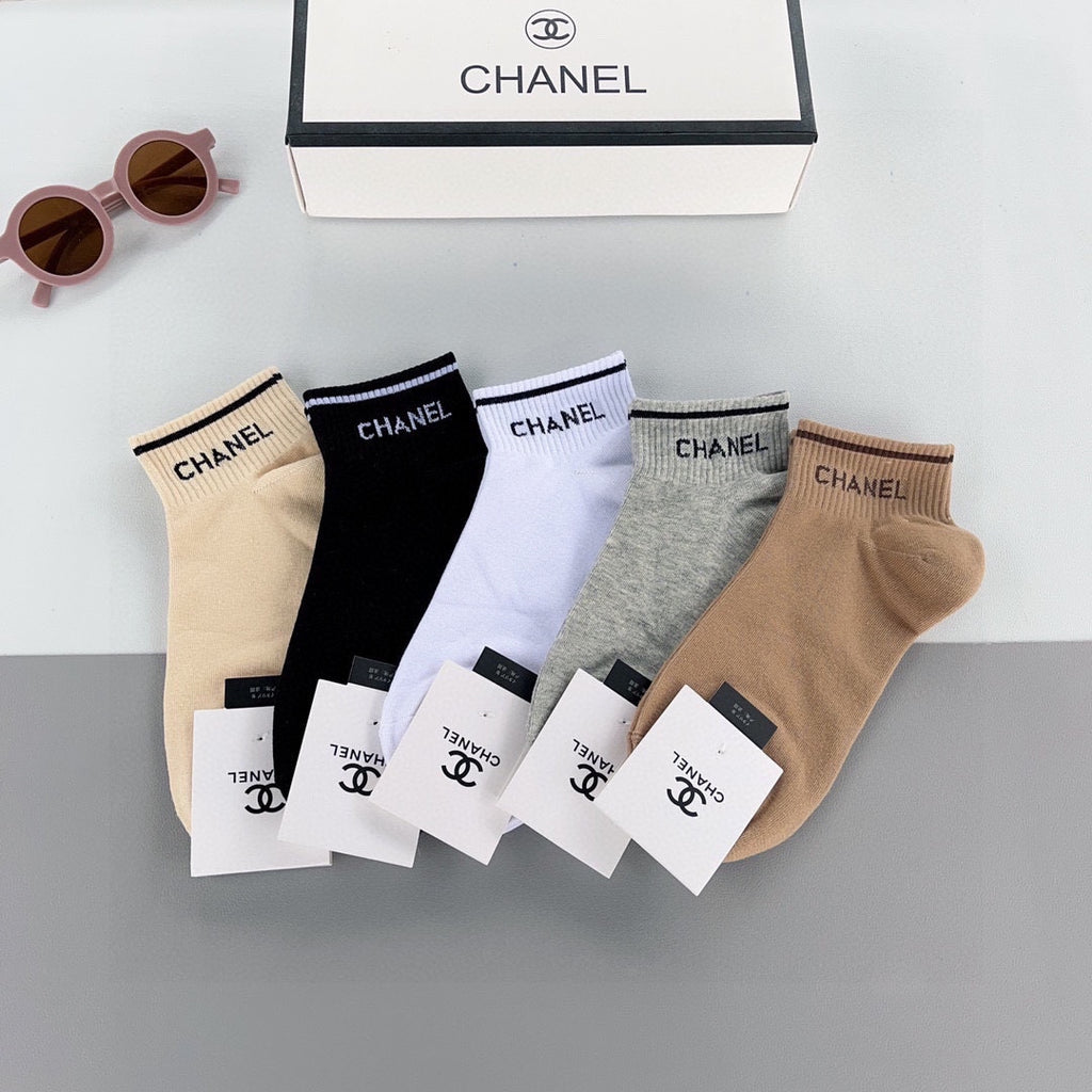 Chanel Clean Logo Details Ankle Socks - 5-Pair Set