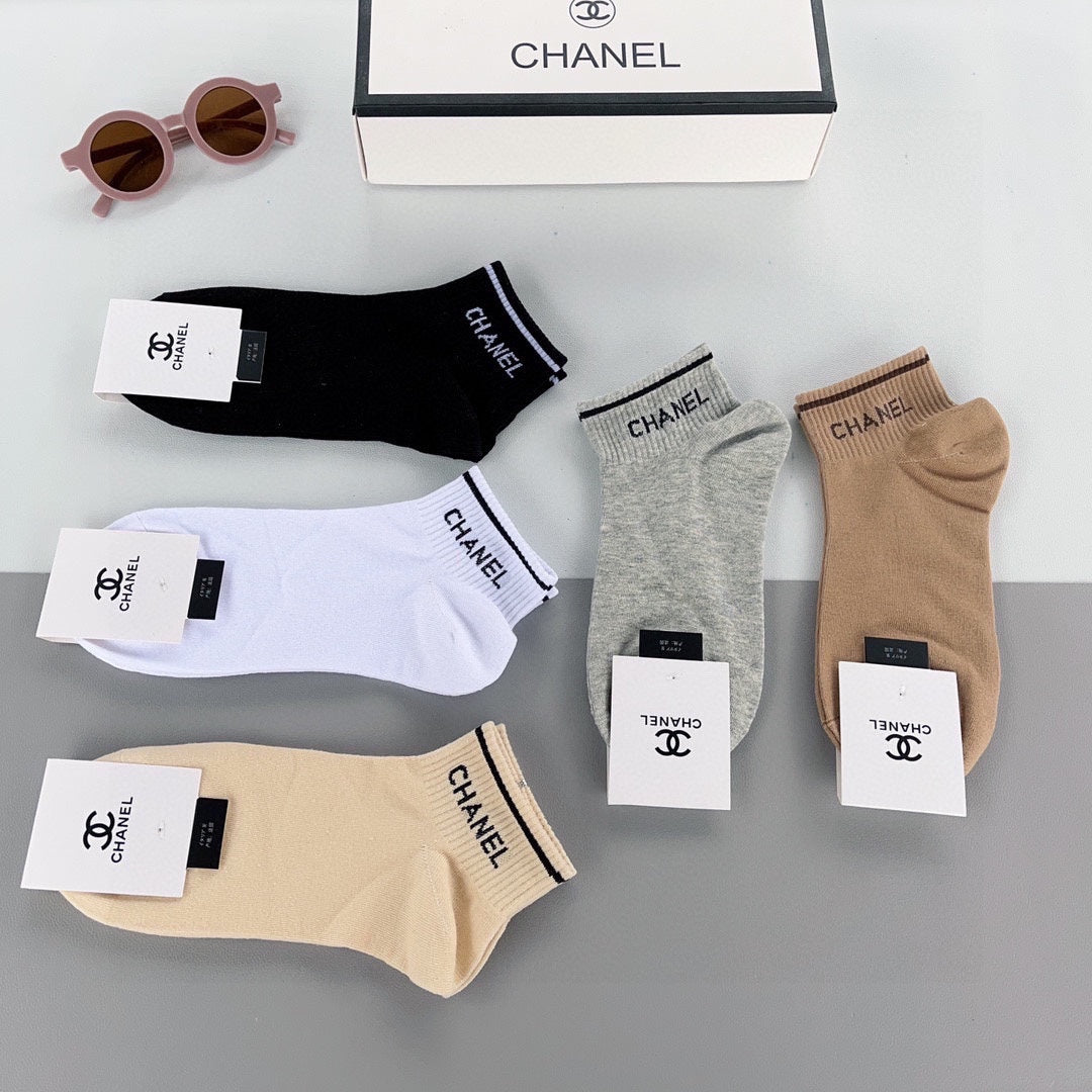 Chanel Clean Logo Details Ankle Socks - 5-Pair Set