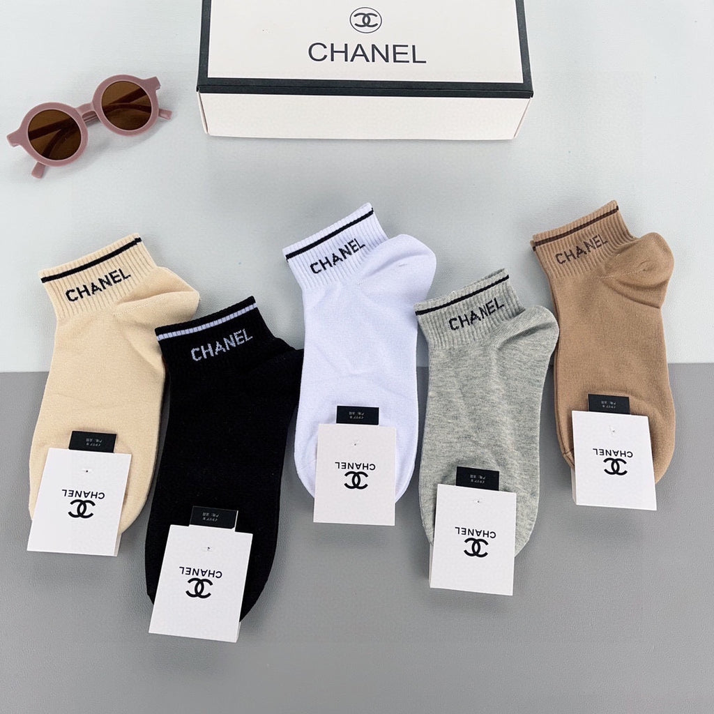 Chanel Clean Logo Details Ankle Socks - 5-Pair Set