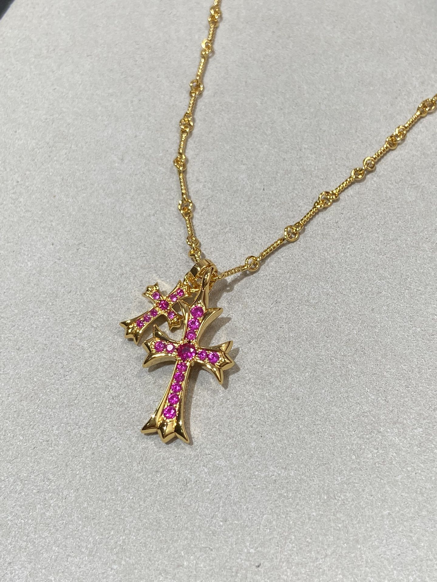 Double Cross Pendant Necklace in Metal-Tone – Design 03 front product view