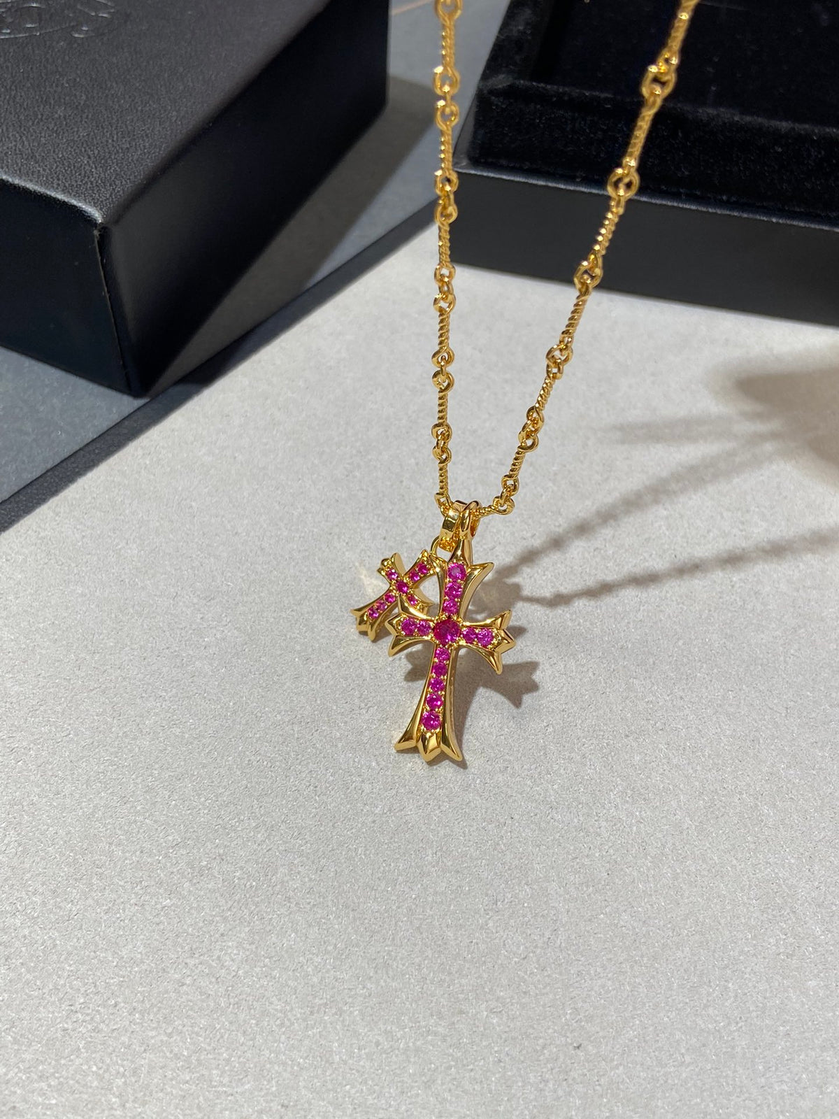 Double Cross Pendant Necklace in Metal-Tone – Design 03 side detail