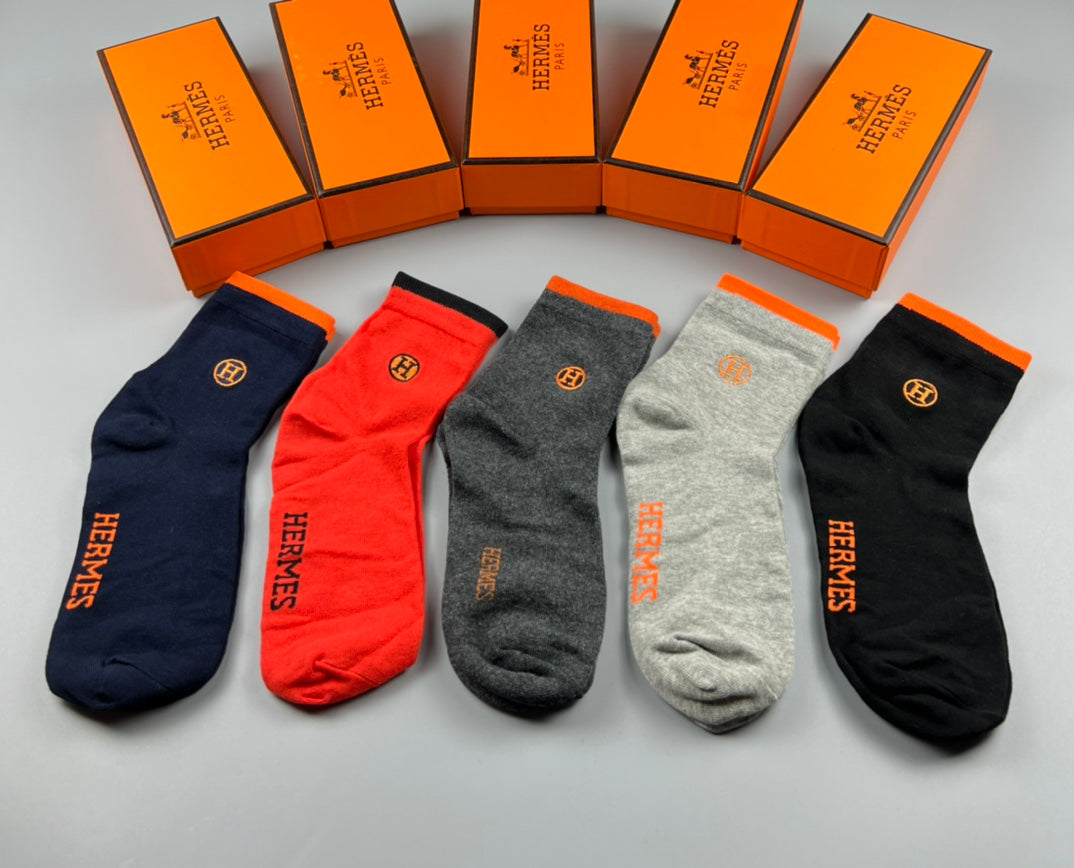 Hermes Cotton Visible Branded Cuff Or Emblem Details Crew Socks - 5-Pair Set