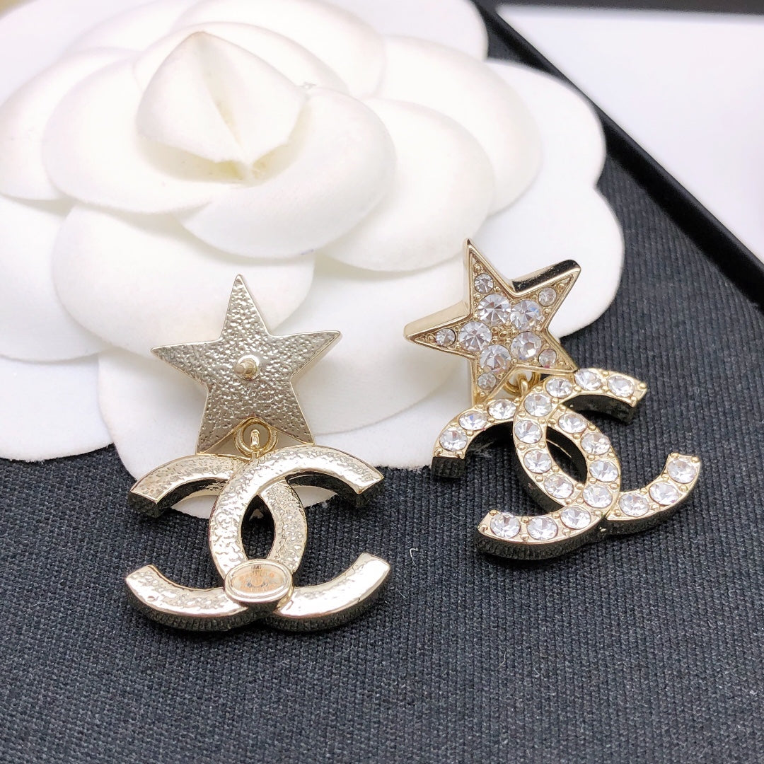 Star Stud Earrings in Gold-Tone – Star Detail styled product view