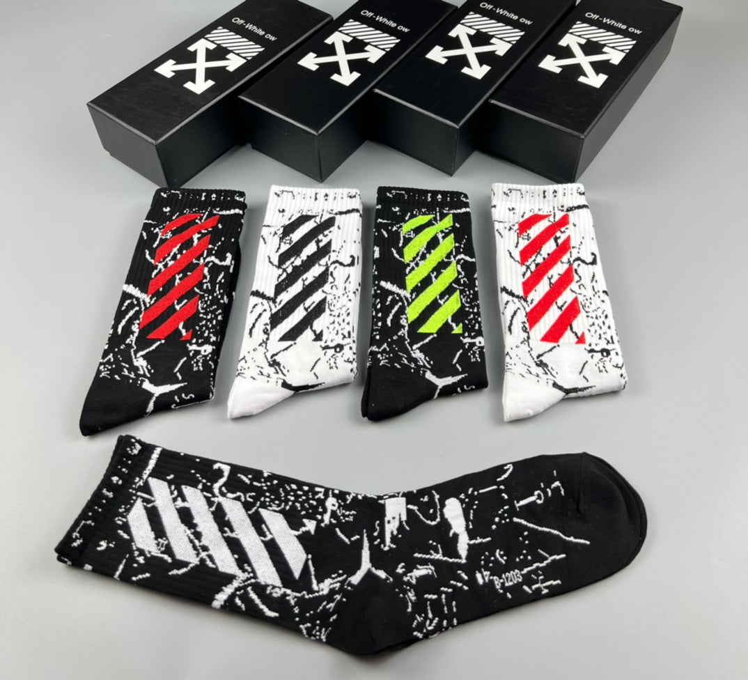 Off-White Cotton Crew Socks