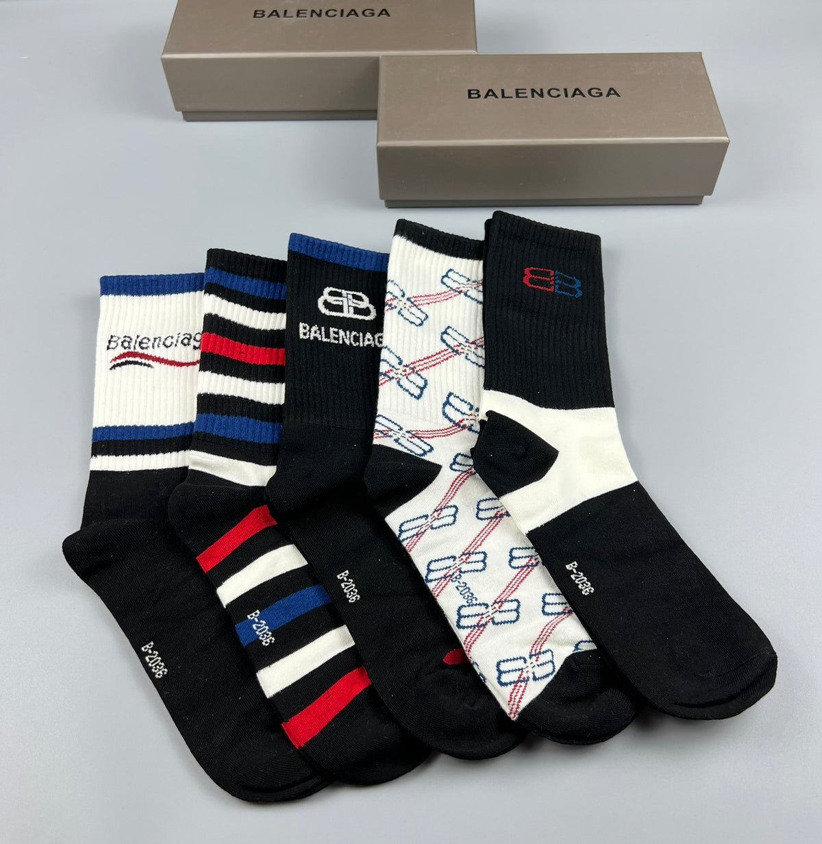 Balenciaga Varied Bb And Wordmark Details Crew Socks - 5-Pair Set