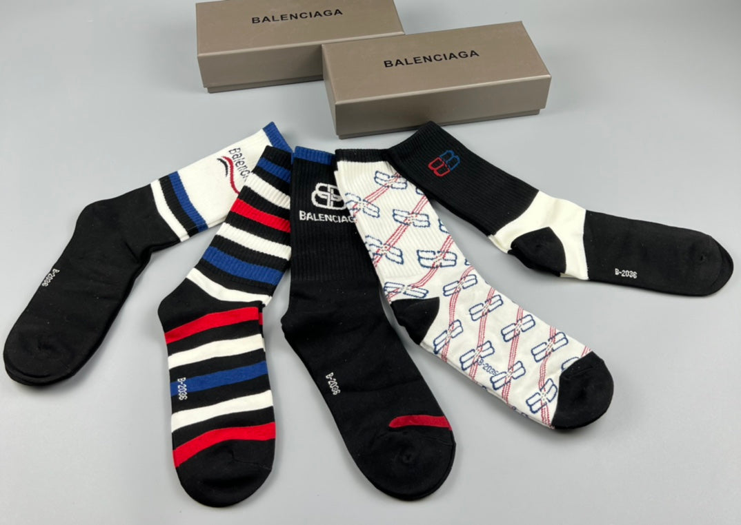 Balenciaga Cotton Visible Branded Cuff Or Emblem Details Crew Socks - 5-Pair Set
