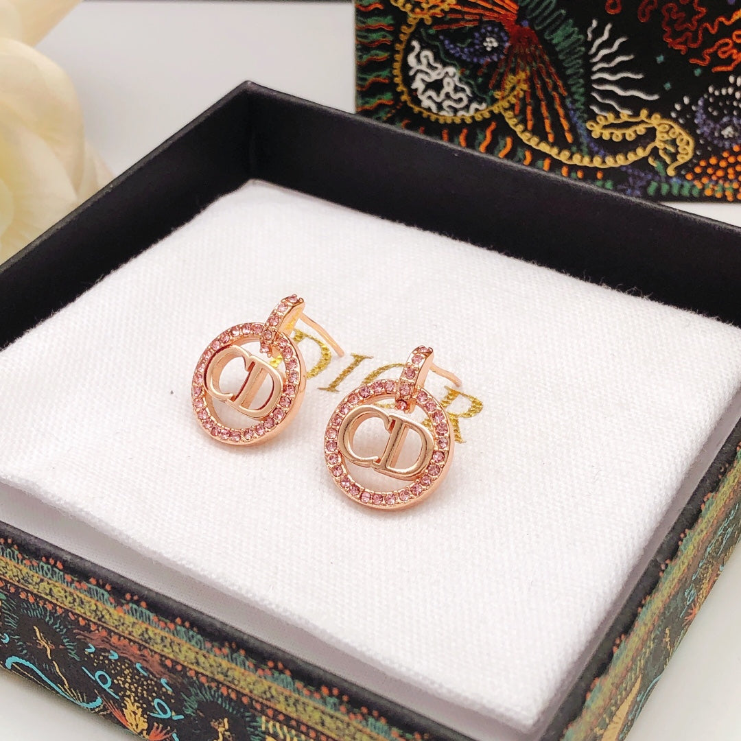 Floral Motif Pendant Necklace in Rose-Gold-Tone with Crystal-Style Accents – Design 002 side detail