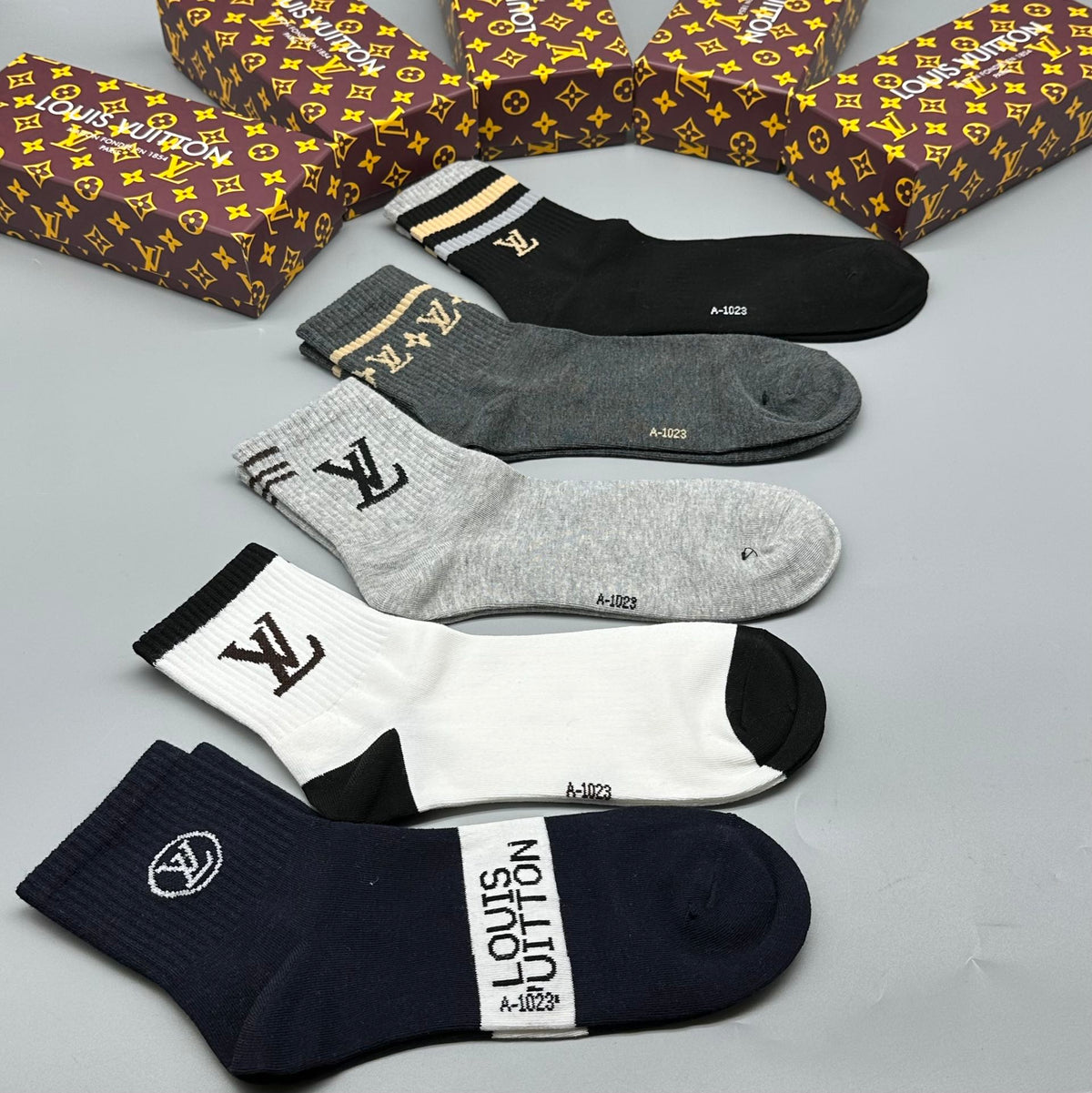Louis Vuitton Cotton Socks - 5-Pair Pack