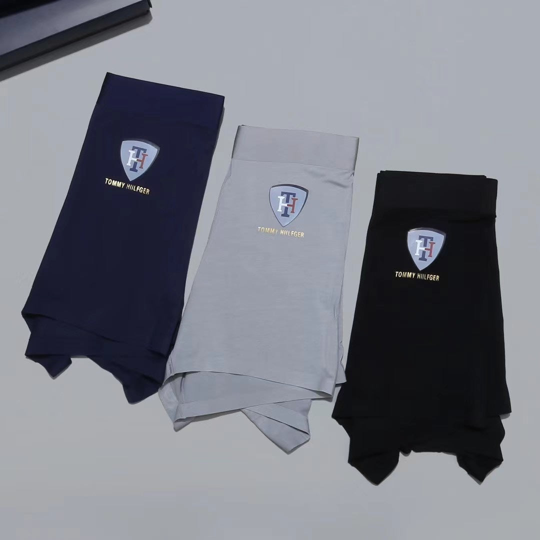 Tommy Hilfiger Small Crest Details Men's Boxer Briefs - 3-Piece Box