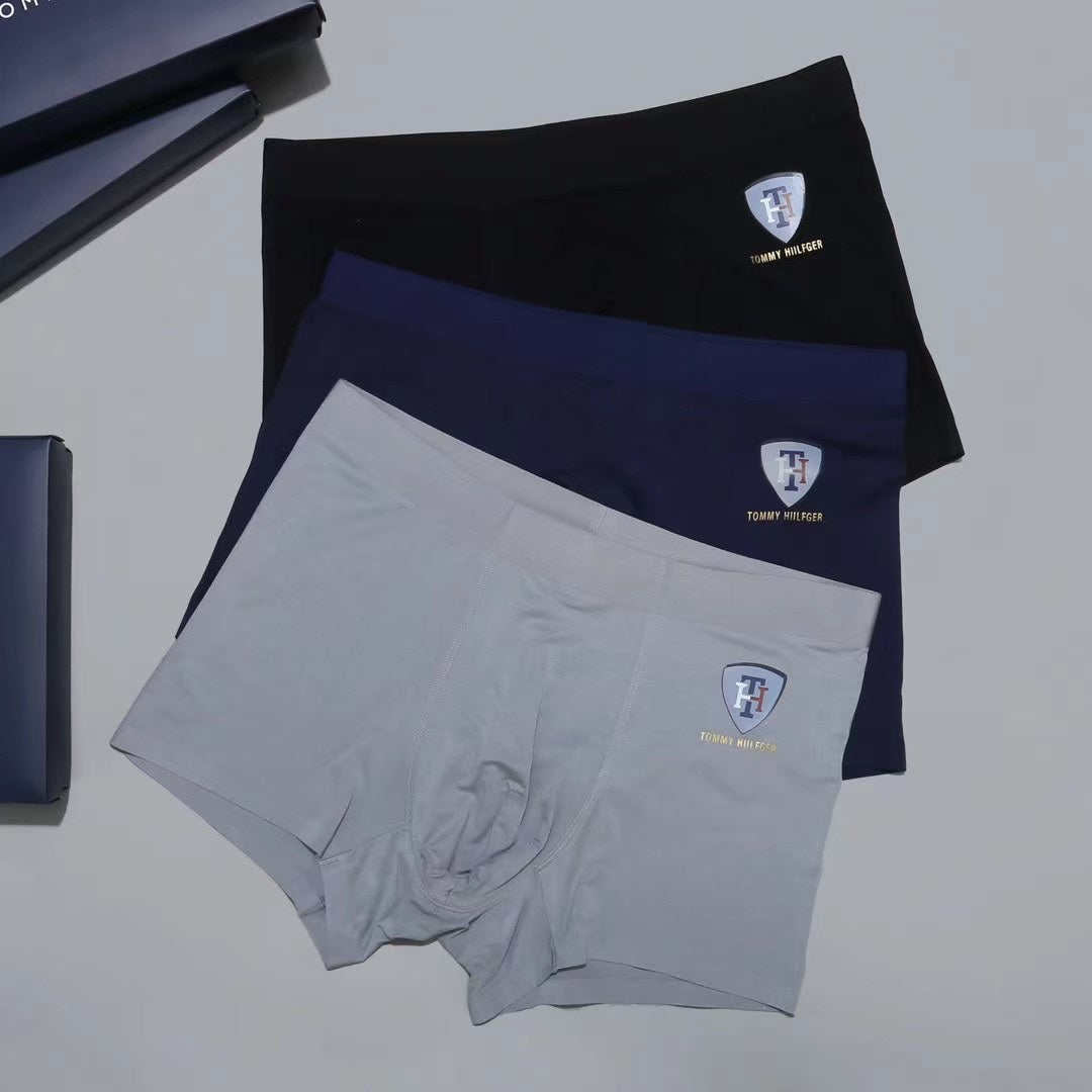Tommy Hilfiger Crest-Style Details Men's Boxer Briefs - 3-Piece Box