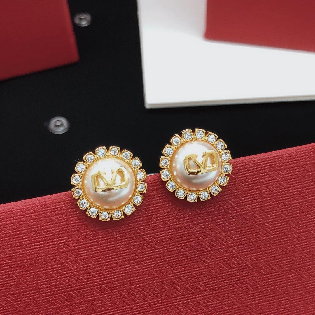 Round Stud Earrings in Gold-Tone front view