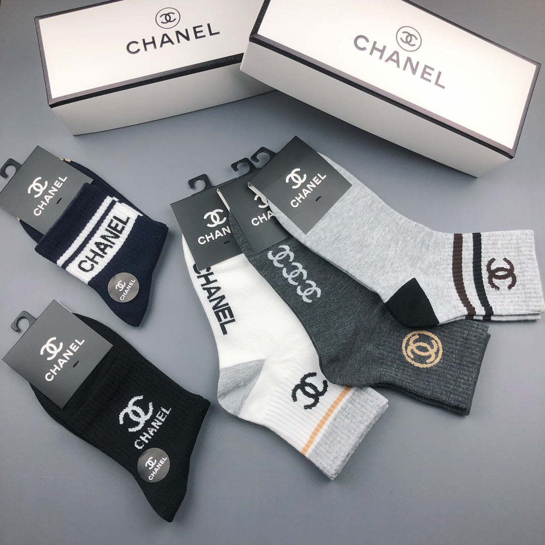 Chanel Cotton Visible Colour, Cuff And Emblem Details Crew Socks - 5-Pair Set