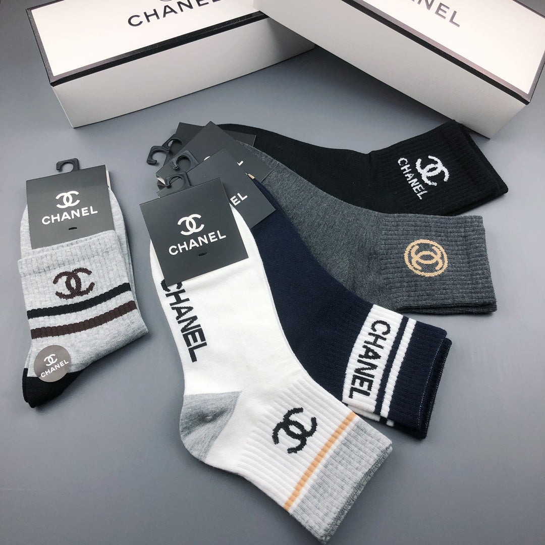 Chanel Cotton Visible Colour, Cuff And Emblem Details Crew Socks - 5-Pair Set