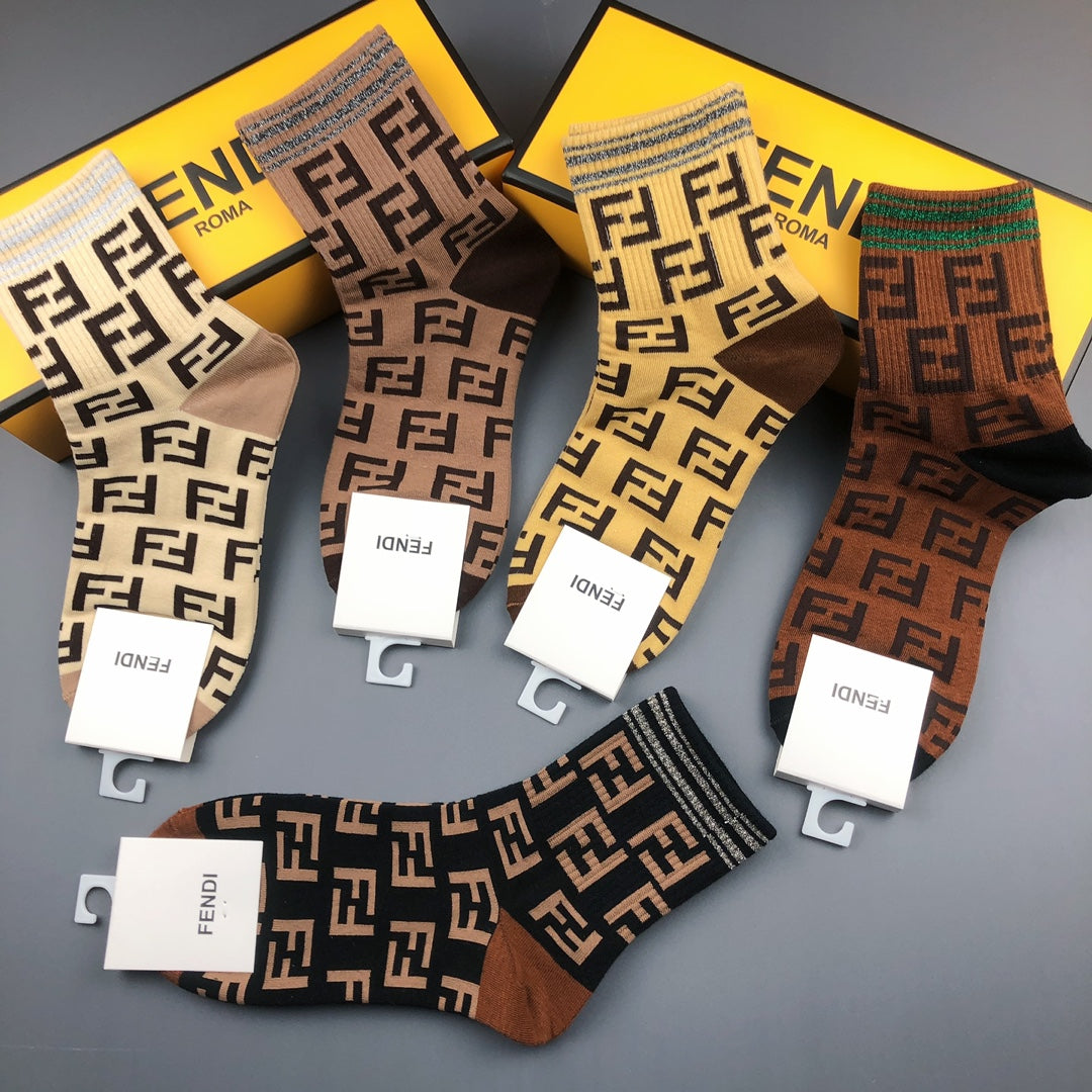 Fendi Visible Branded Cuff Or Emblem Details No-Show Socks - 5-Pair Set