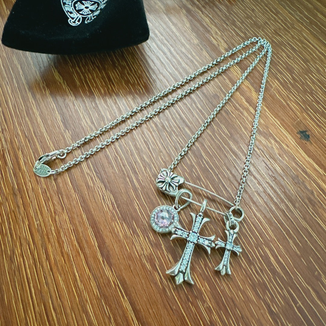Cross Brooch in Antique Silver-Tone – Design 01 front product view