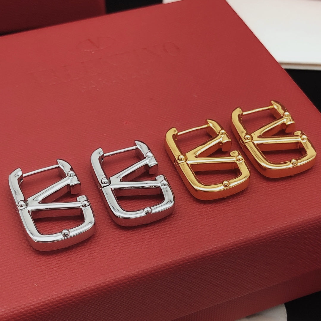 Signature Emblem Drop Earrings in Gold-Tone – Design 02 side detail