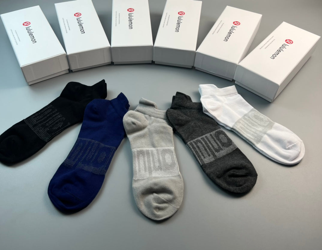 Lululemon Cotton No-Show Socks