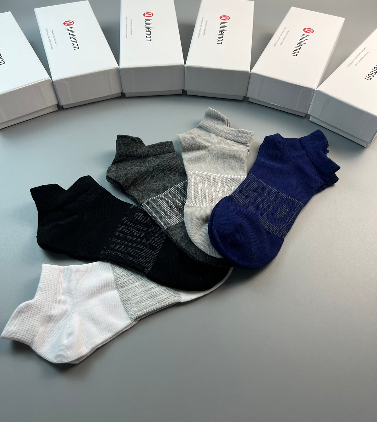 Lululemon Tonal Cuff Details Ankle Socks