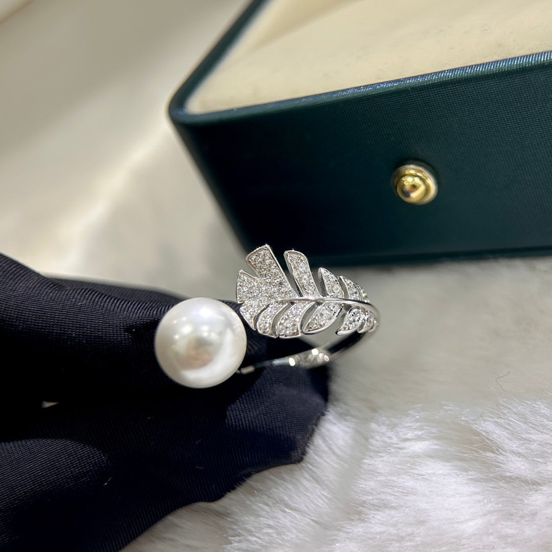 Pearl Statement Ring in Gold-Tone detail view
