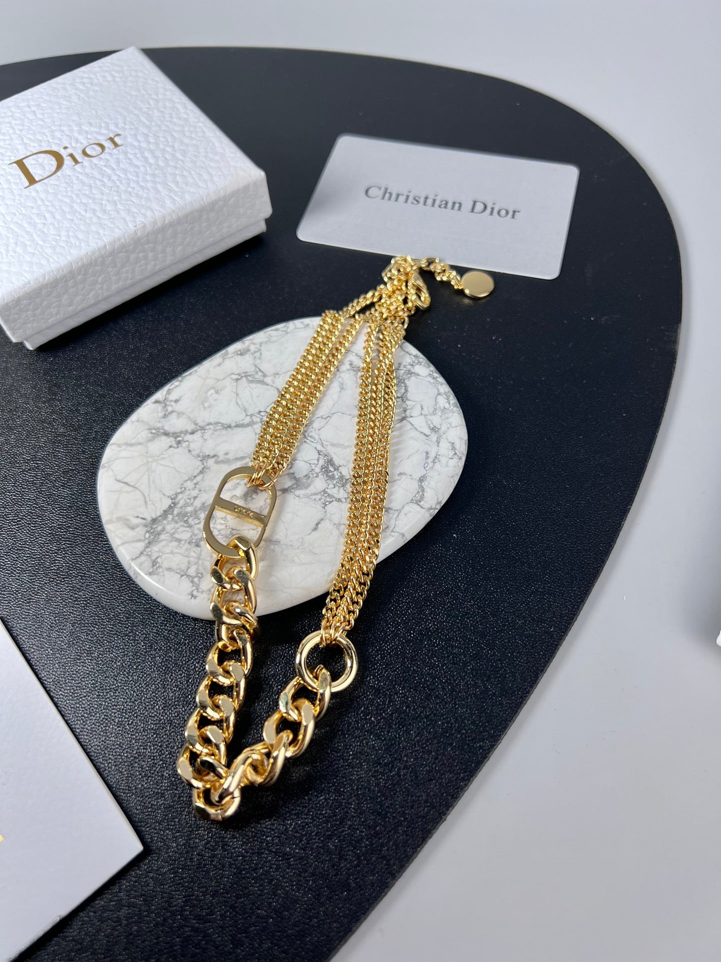 Sculptural Pendant Necklace in Polished Metal-Tone – Design 026 close-up detail