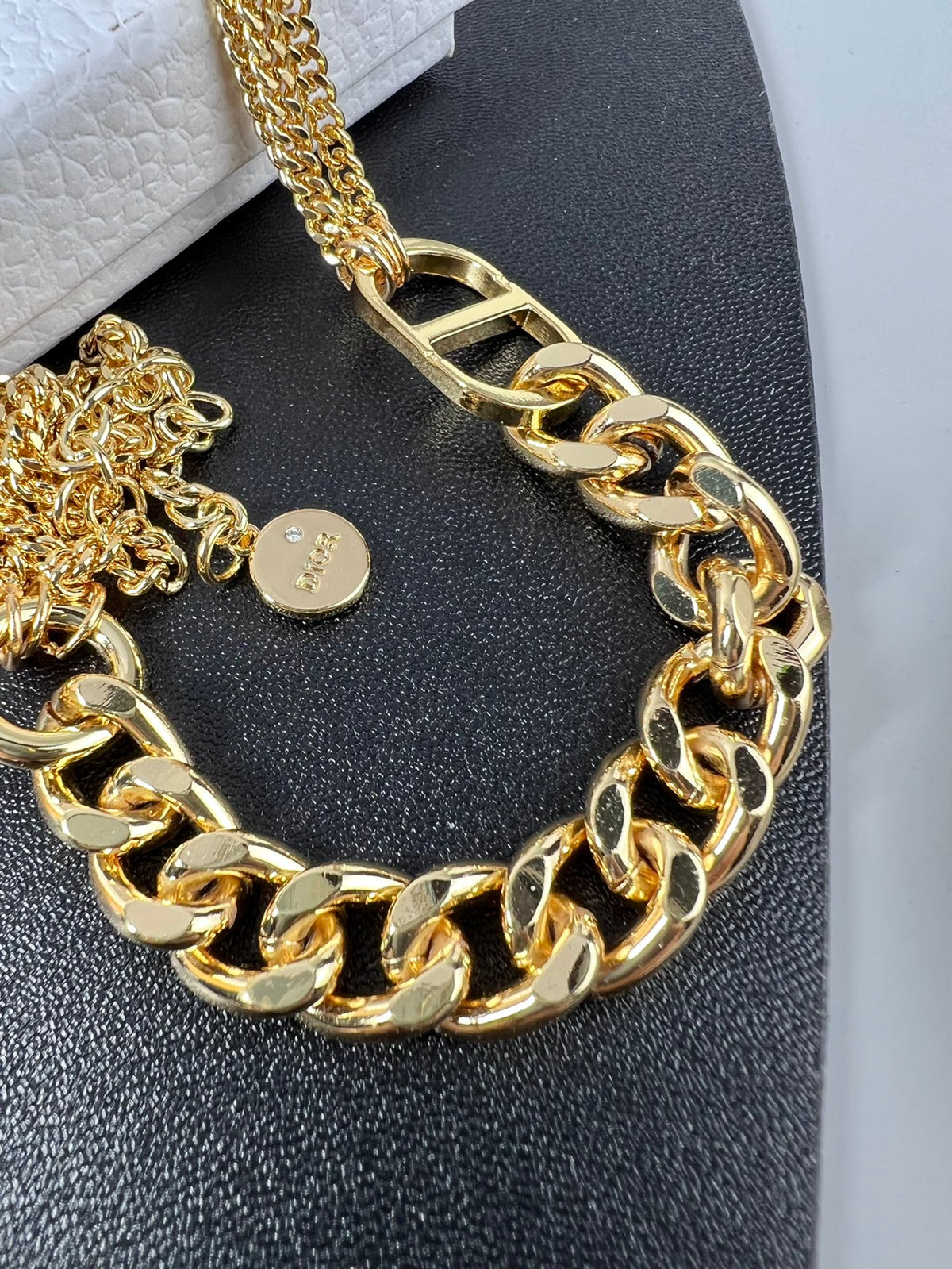 Sculptural Pendant Necklace in Polished Metal-Tone – Design 026 detail view