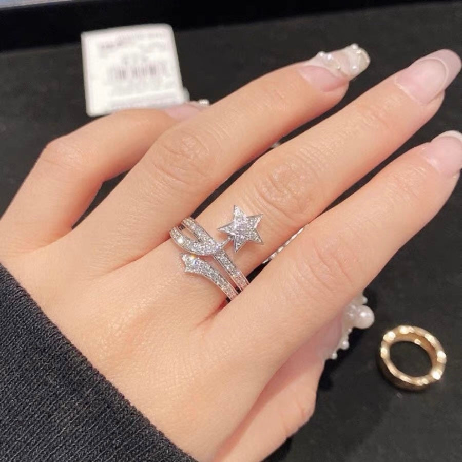 Signature Emblem Statement Ring in Gold-Tone – Design 001 front product view