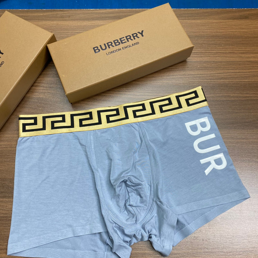 Burberry Bold Lettering Men's Trunk Underwear - 3-Piece Box
