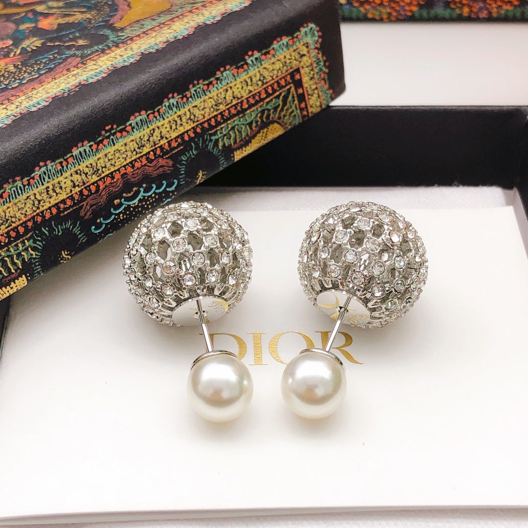Sculptural Stud Earrings in Silver-Tone with Crystal-Style Accents – Design 001 front view