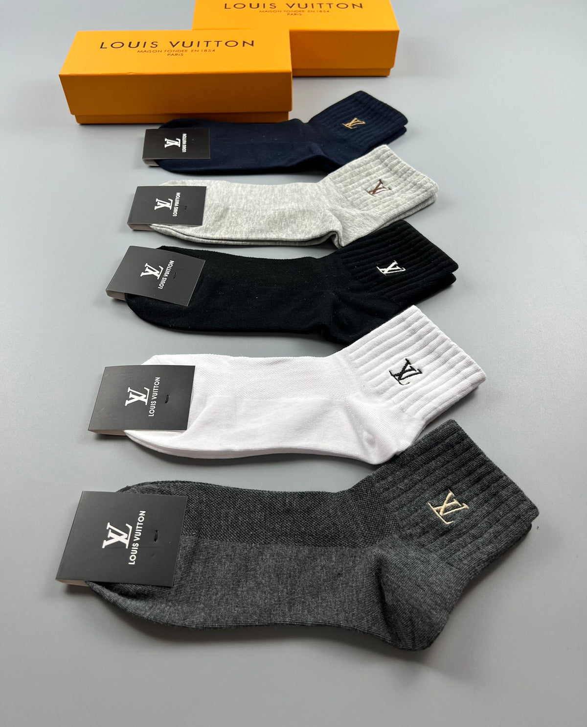 Louis Vuitton Small Initial Details Ankle Socks - 5-Pair Set