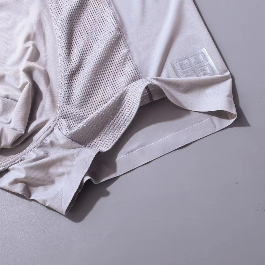 Givenchy Visible Branded Waistband Or Emblem Details Men's Boxer Briefs - 3-Piece Box