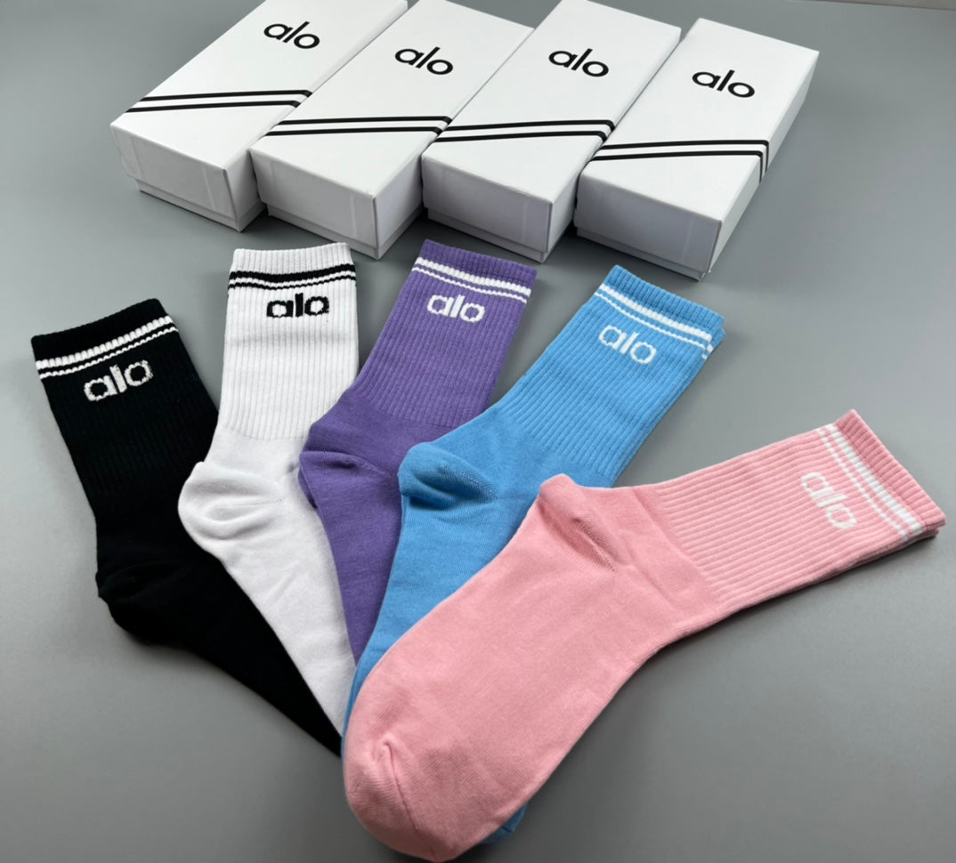 Alo Simple Logo Details Crew Socks - 5-Pair Set