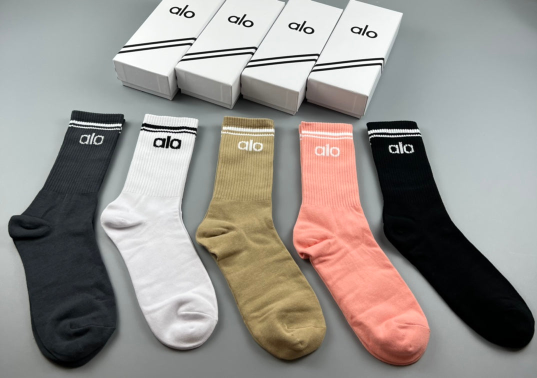Alo Simple Logo Details Crew Socks - 5-Pair Set