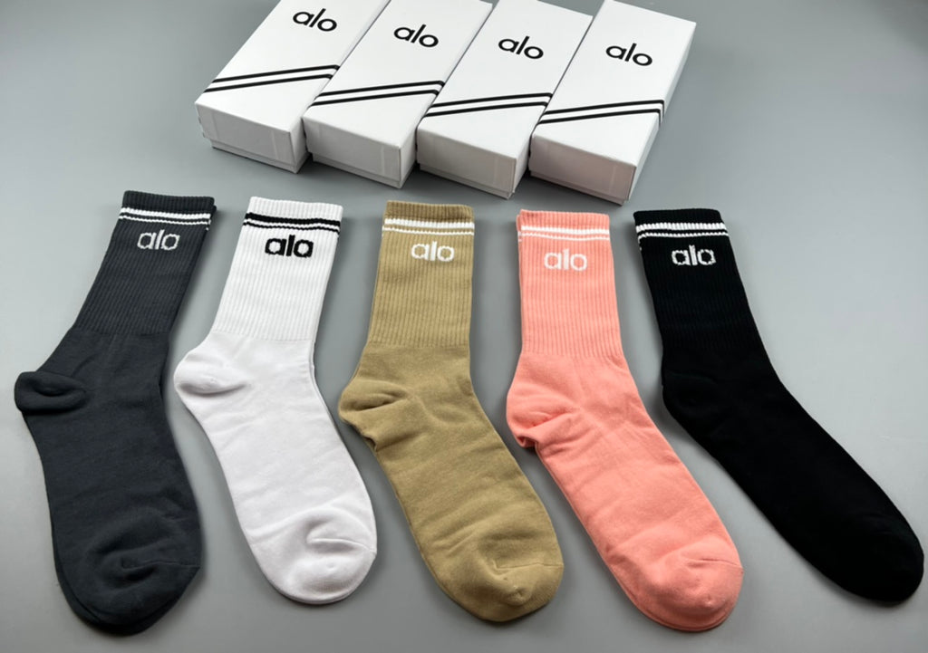 Alo Cotton Crew Socks