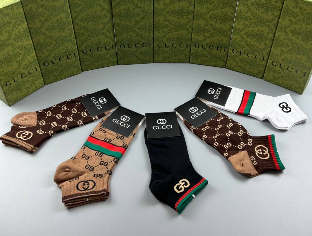 Gucci Monogram-Style Patterns Crew Socks - 5-Pair Set