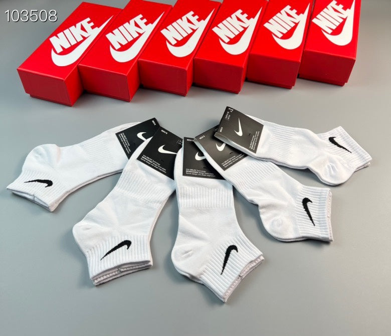 Nike Cotton Crew Socks