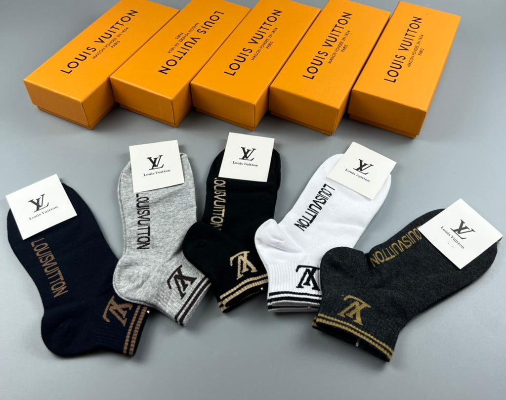 Louis Vuitton Small Contrast Initials Ankle Socks