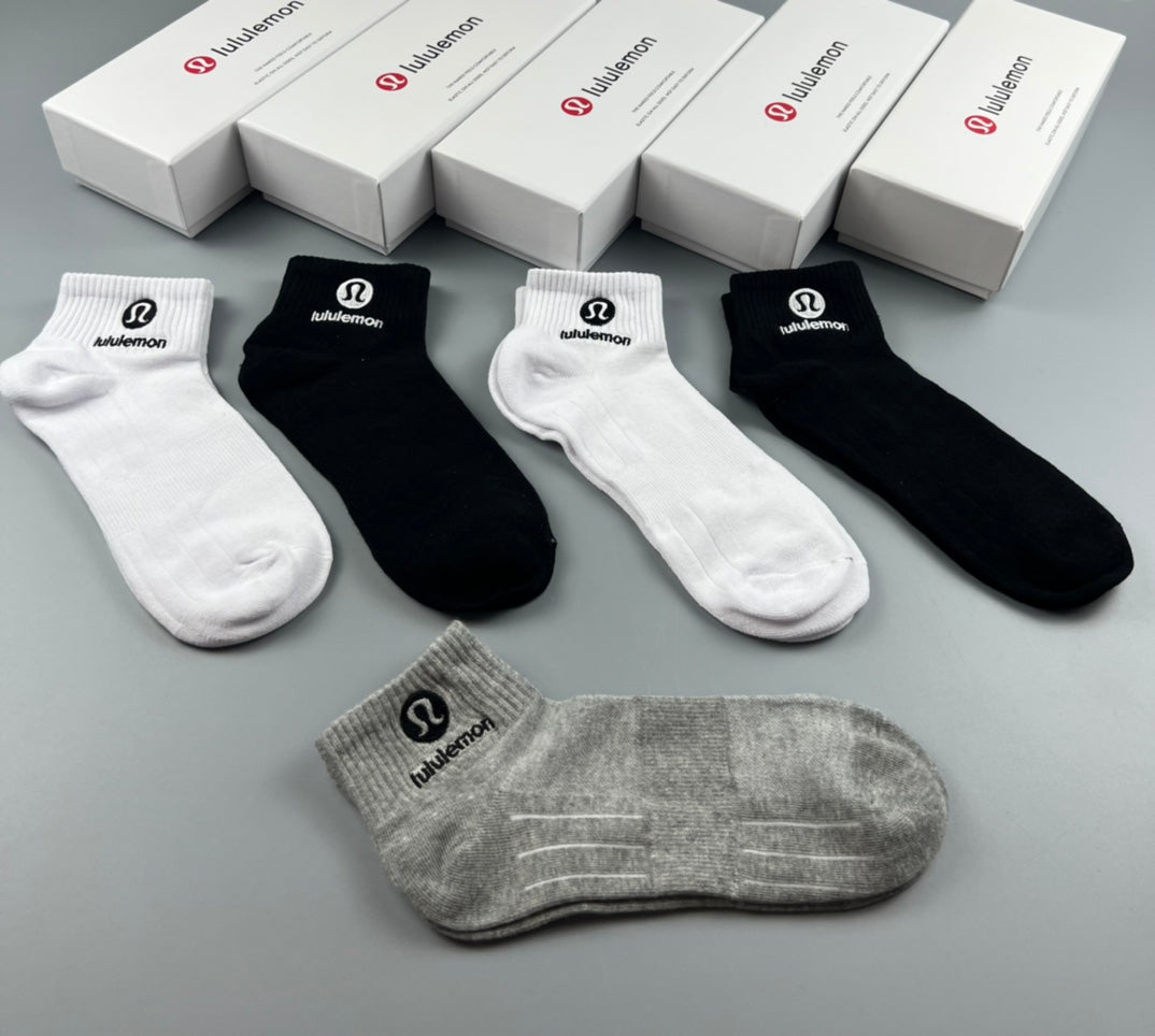 Lululemon Cotton Crew Socks