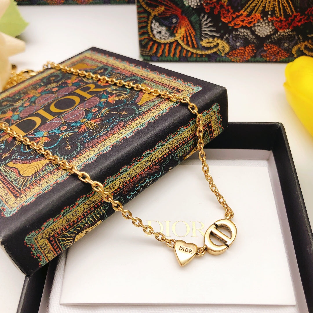 Heart Motif Pendant Necklace in Polished Metal-Tone – Design 012 main product view