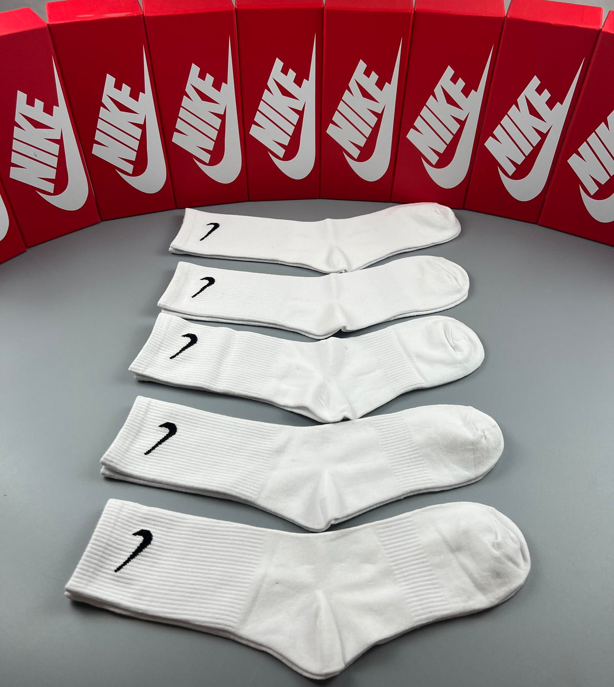 Nike Crew Socks - White and Black 5-Pair Box