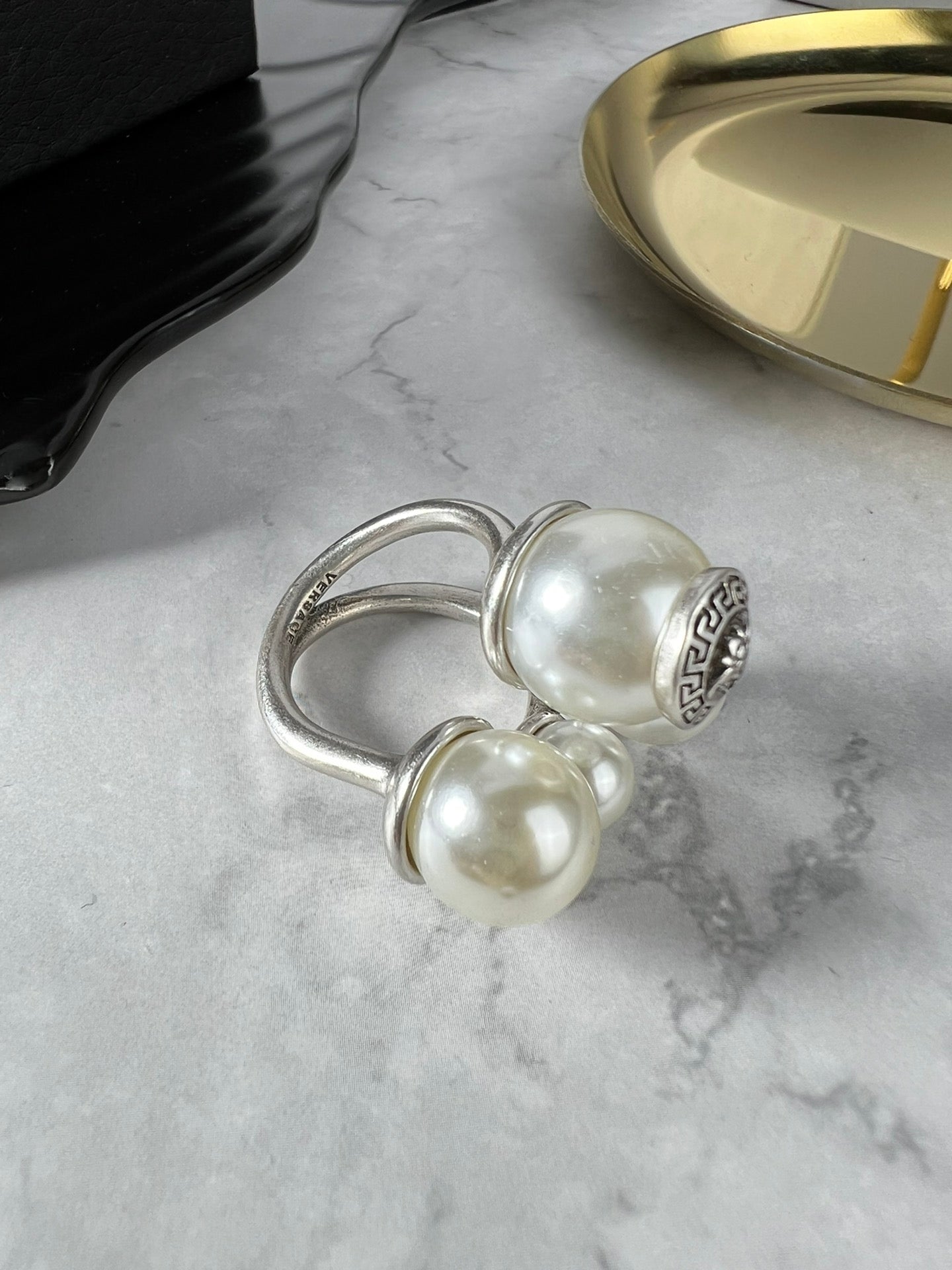 Statement Emblem Statement Ring in Polished Metal-Tone – Design 01 detail view