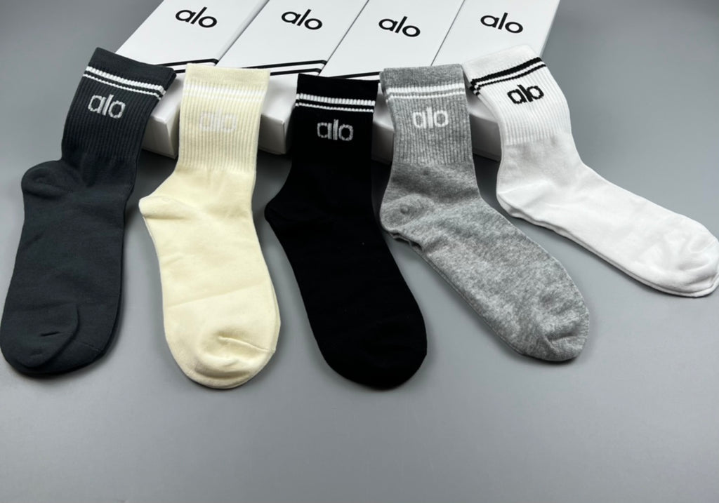 Alo Cotton Crew Socks