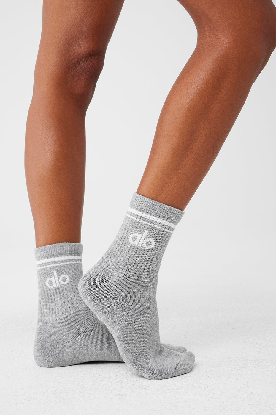 Alo Clean Cuff Branding Crew Socks